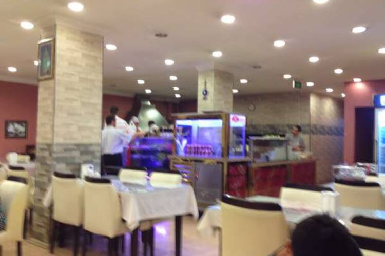 Konyali Etliekmek Yeni Girne Girne Caddesi Izmir